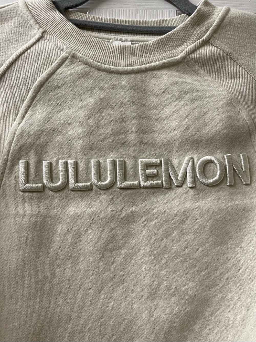 lululemon athletica Cream Embroidered Logo Crewneck Sweatshirt - Picture 2 of 6